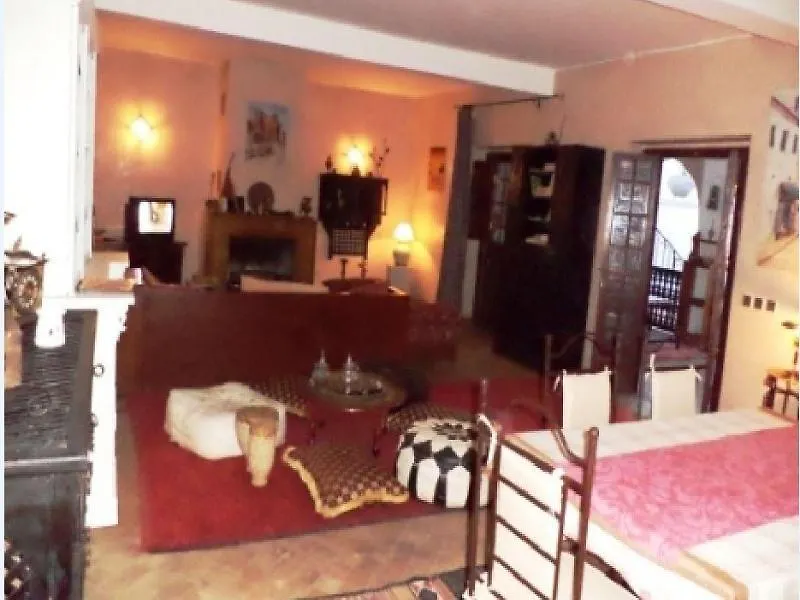 Bed and Breakfast Dar Dubai Marrakesz 3*,